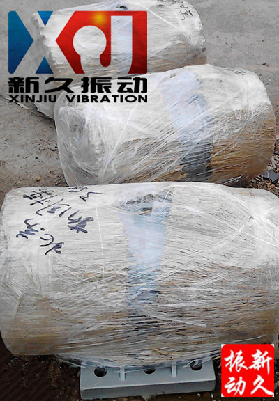 振動(dòng)電機(jī) 振動(dòng)電機(jī)