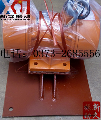 倉壁振動器 倉壁振動器