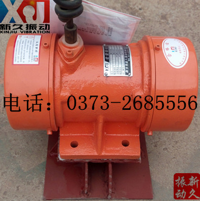 倉壁振動器 倉壁振動器